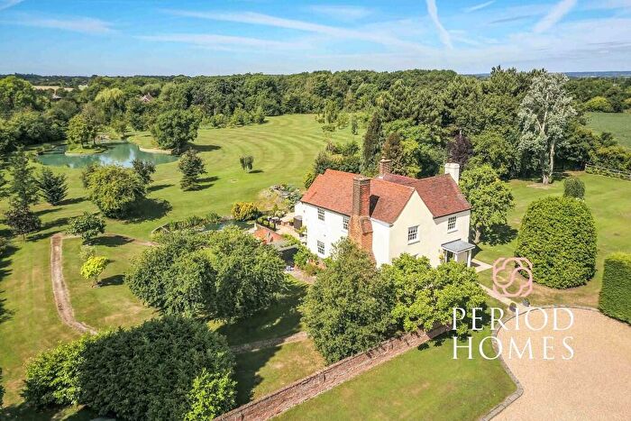 4 Bedroom Detached House For Sale In Horseman Side, Brentwood, CM14