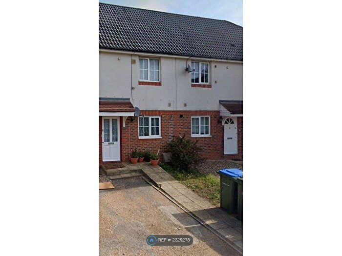 2 Bedroom Terraced House To Rent In Waterside Close, London, SE28