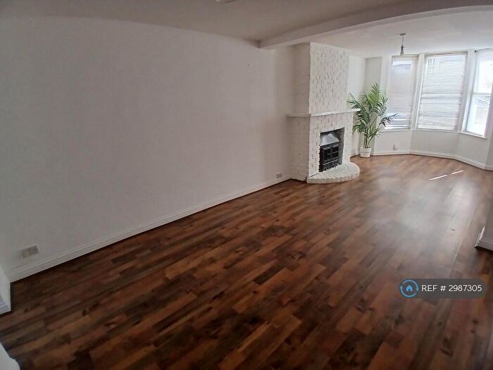 3 Bedroom Terraced House To Rent In Clarence Road, Grays, RM17