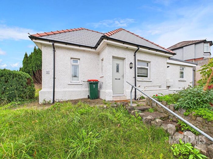 3 Bedroom Detached Bungalow For Sale In Cardiff Road, Newport, Newport, NP20