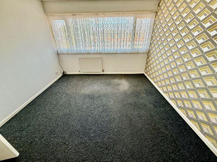 3 Bedroom Terraced House For Sale In Turnhouse Road, Castle Vale, Birmingham, B35
