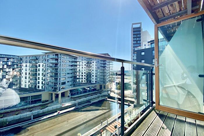 1 Bedroom Apartment To Rent In La Salle, Chadwick Street, Leeds, West Yorkshire, LS10