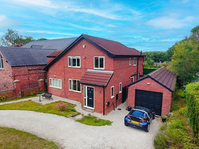 4 Bedroom Detached House For Sale In Cherry Tree House Denaby Lane, Doncaster, DN12