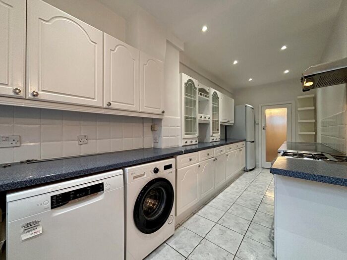 3 Bedroom House To Rent In Derrick Road, Beckenham, BR3