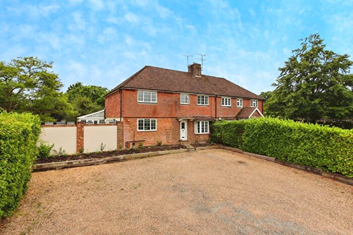 4 Bedroom Semi-Detached House For Sale In Biddenden Road, Sissinghurst, Cranbrook, Kent, TN17