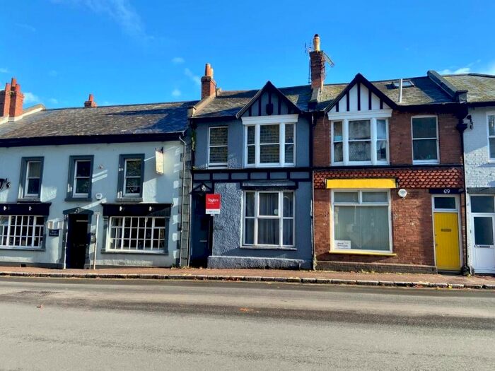 2 Bedroom Flat To Rent In Belgrave Road, Torquay, TQ2