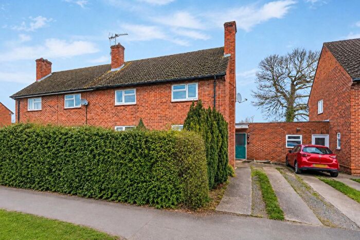 3 Bedroom Semi Detached House For Sale In Field Crescent, Shrewsbury, SY1