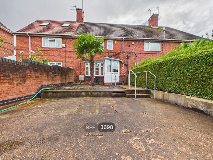 3 Bedroom Terraced House To Rent In Cardale Road, Nottingham, NG3