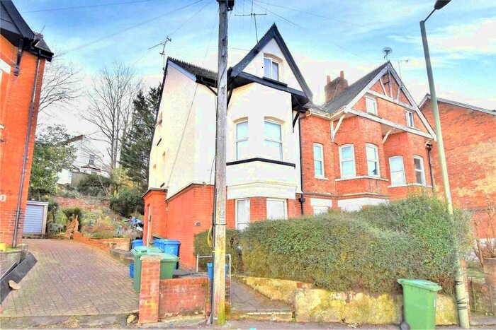 1 Bedroom End Of Terrace House To Rent In York Road, Aldershot, Hampshire, GU11