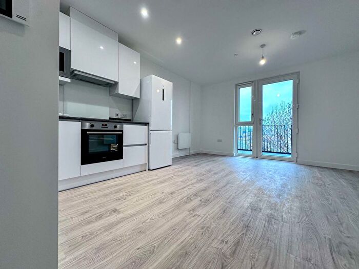 1 Bedroom Flat To Rent In Griffiths Close, Birmingham, B12