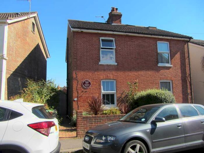 3 Bedroom Property To Rent In Nelson Road Tunbridge Wells, TN2