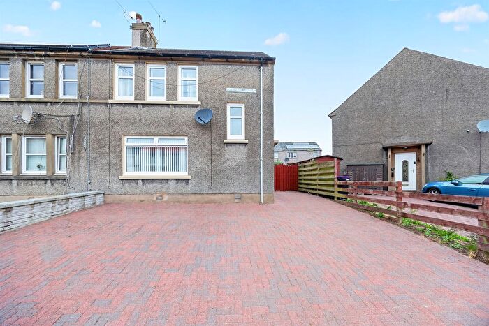 3 Bedroom Semi Detached House For Sale In Buntine Crescent, Stirling, FK7
