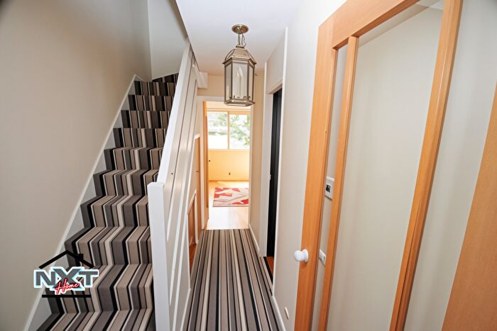 2 Bedroom Flat For Sale In Menthone Place, Hornchurch, London, RM11