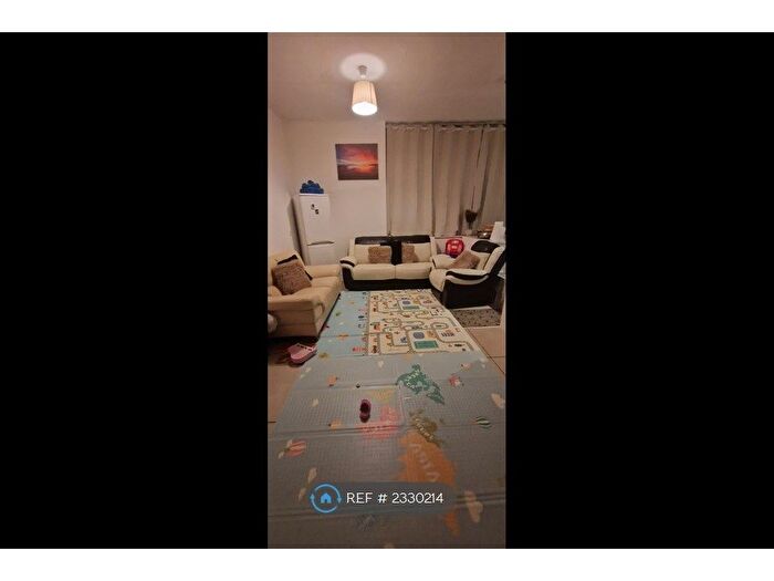 1 Bedroom Studio To Rent In Corporation Road, Newport, NP19