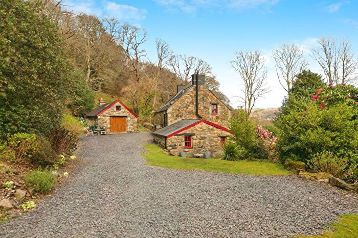 3 Bedroom Detached House For Sale In Tan-Y-Bwlch, Blaenau Ffestiniog, Gwynedd, LL41