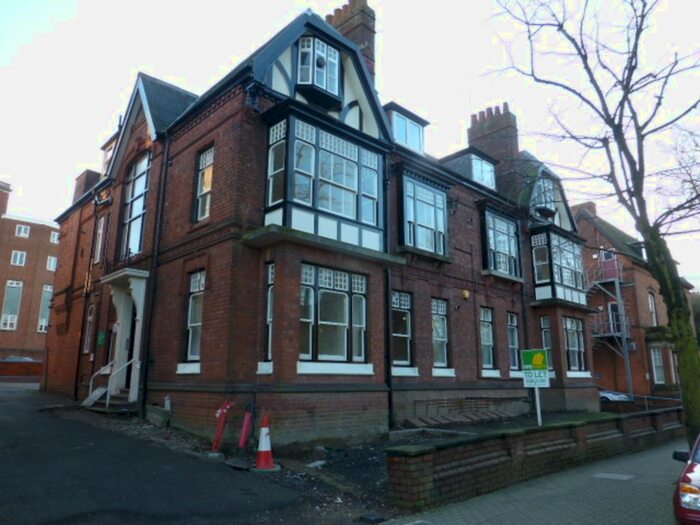 1 Bedroom Flat To Rent In , Ednam Road, Dudley, DY1