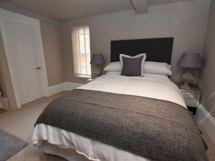 2 Bedroom Apartment To Rent In Burleigh Mews, Friar Gate, Derby, Derbyshire, DE1