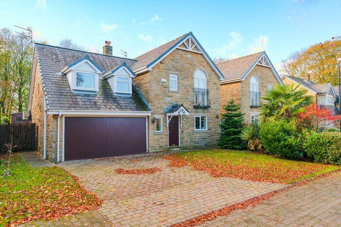 5 Bedroom Detached House For Sale In Olde Stoneheath Court, Long Lane, Heath Charnock, Chorley, PR6