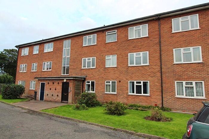 1 Bedroom Flat For Sale In Springhill Close, Walsall, WS4