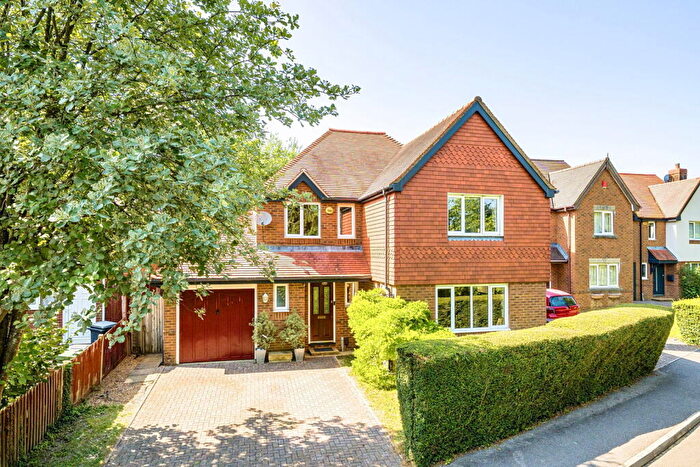 4 Bedroom Detached House For Sale In Winchester, SO22