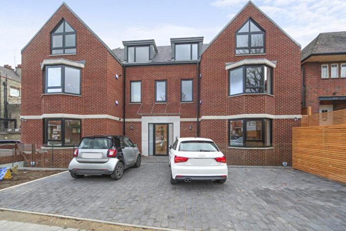 1 Bedroom Flat To Rent In Hodford Road, Golders Green, NW11