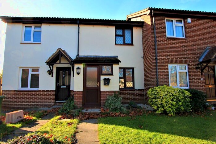 2 Bedroom Property To Rent In Marlborough Way, Billericay CM12