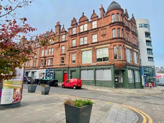 2 Bedroom Flat To Rent In Henderson Street, Edinburgh, EH6