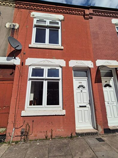 3 Bedroom Terraced House To Rent In Halkin Street, Leicester, LE4