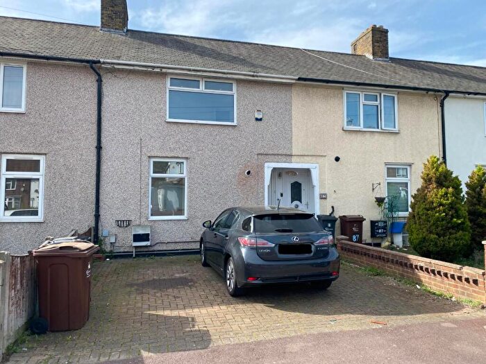 2 Bedroom Terraced House To Rent In Rothwell Road., Dagenham, RM9