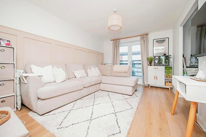 1 Bedroom Flat To Rent In Siloam Place, Ipswich, IP3