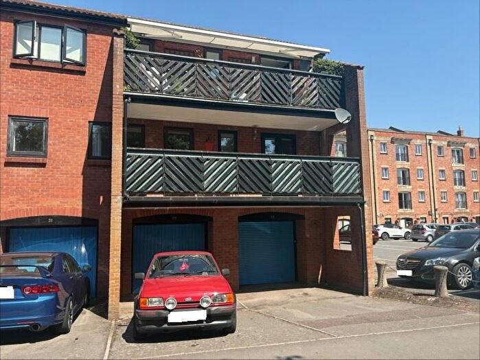 3 Bedroom Flat For Sale In Quayside, Bridgwater, TA6