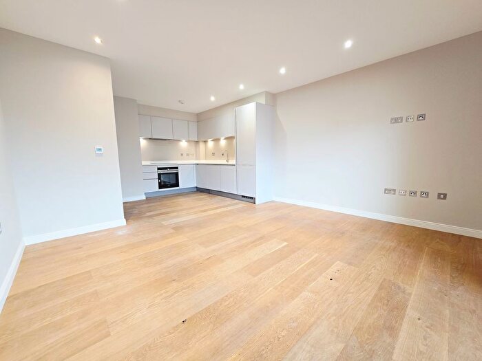1 Bedroom Flat To Rent In East Barnet Road, Barnet, EN4