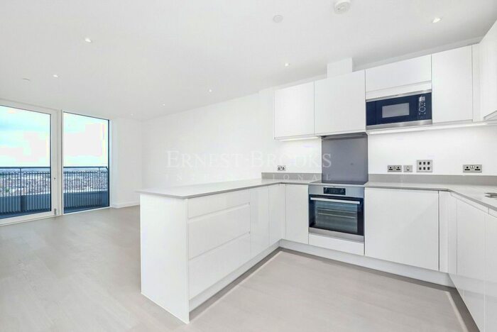 2 Bedroom Flat To Rent In Oculus House, Barking, Barking, IG11