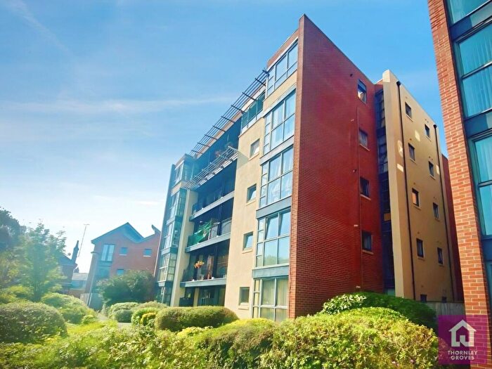 2 Bedroom Flat For Sale In Copper Place, Fallowfield, Greater Manchester, M14