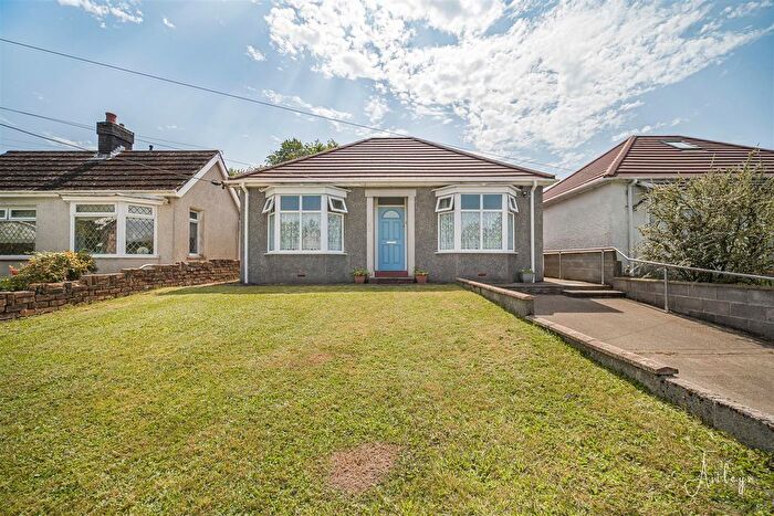 2 Bedroom Detached Bungalow For Sale In Bryntywod, Llangyfelach, Swansea, SA5