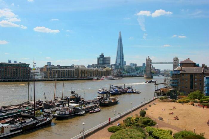 3 Bedroom Flat To Rent In Wapping High Street, Wapping, London, E1W
