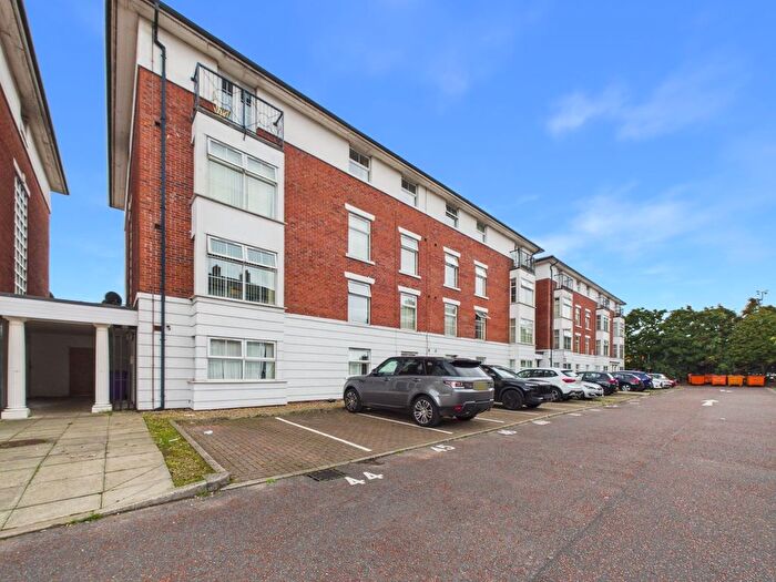 2 Bedroom Flat For Sale In Chancellor Court, Liverpool., L8