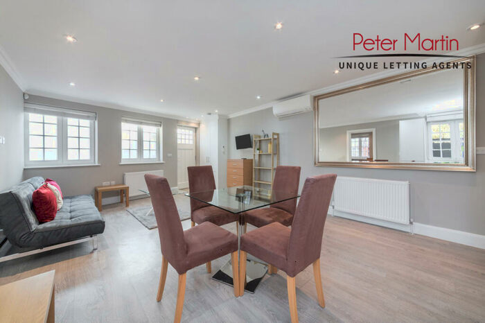 2 Bedroom House To Rent In Golders Green Crescent, Golders Green, NW11