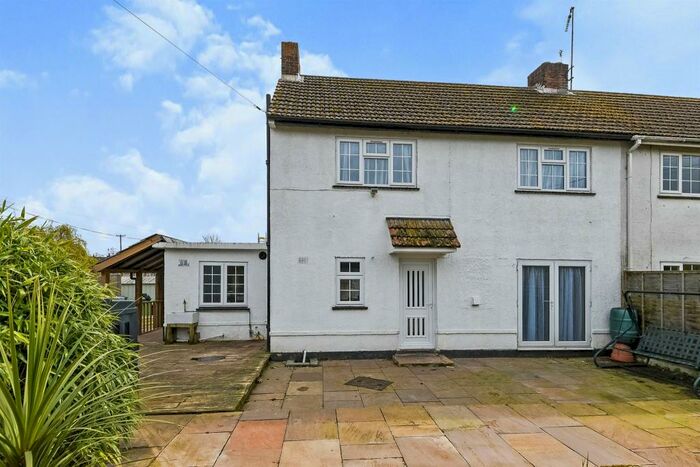 3 Bedroom Semi-Detached House To Rent In Watermans Way, Downham Market, PE38