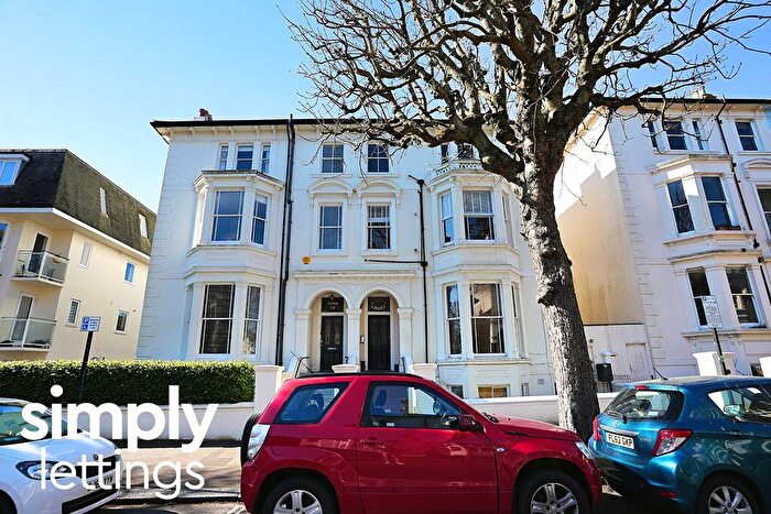 Flat To Rent In Ventnor Villas, Hove, BN3