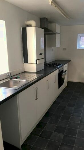 2 Bedroom Flat To Rent In Bewick Street, South Shields, NE33