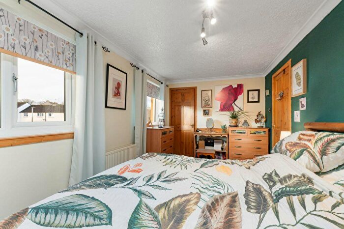 1 Bedroom Flat For Sale In / Christian Crescent, Edinburgh, EH15