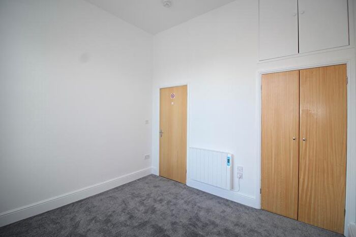 1 Bedroom Flat To Rent In Peck House, Peck Way, NN10