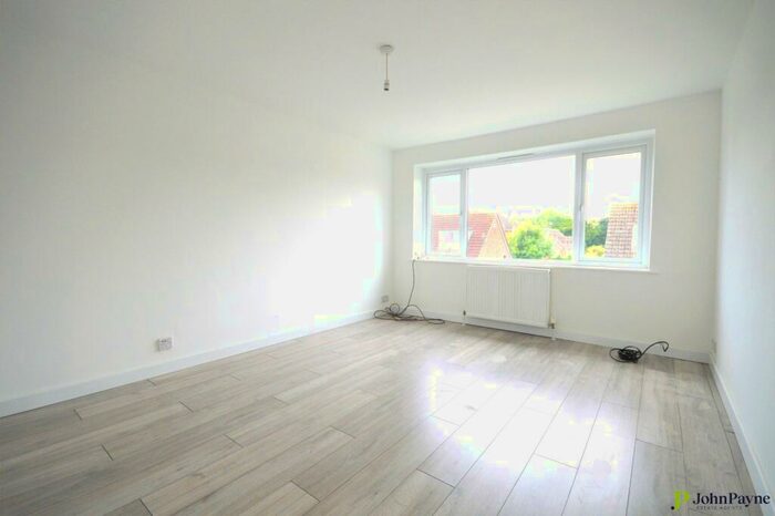 2 Bedroom Maisonette To Rent In Malam Close, Tile Hill, Coventry, West Midlands, CV4