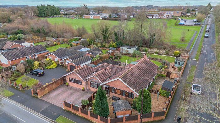 4 Bedroom Detached Bungalow For Sale In Upper Drove, Andover, SP10