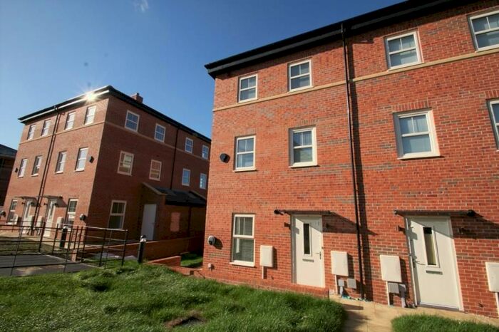 2 Bedroom Terraced House To Rent In Bolton Court, Leeds, LS14