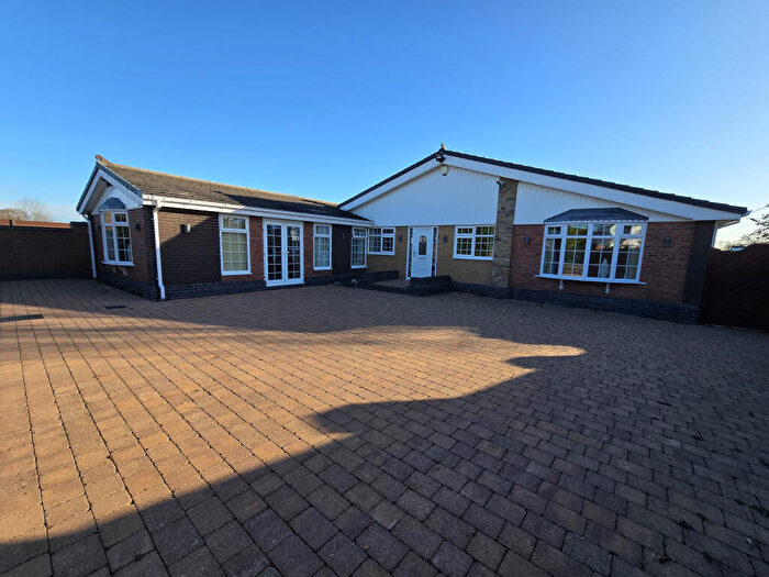 4 Bedroom Bungalow For Sale In Oakotis, Heath Road, Sandbach, Cheshire, CW11