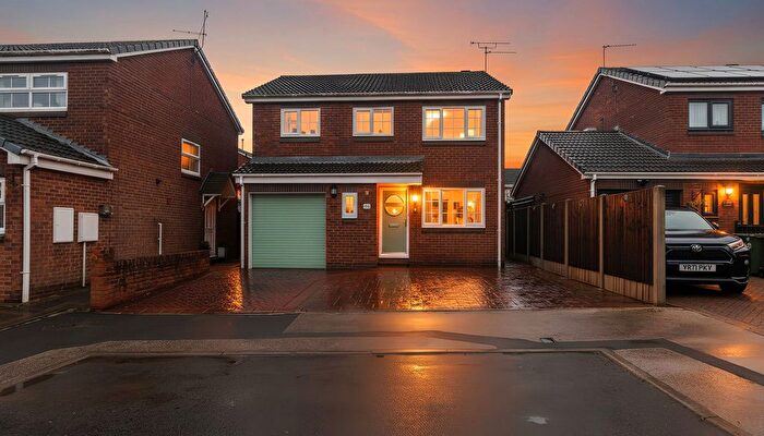 4 Bedroom Detached House For Sale In Fretwell Close, Maltby, Rotherham, S66