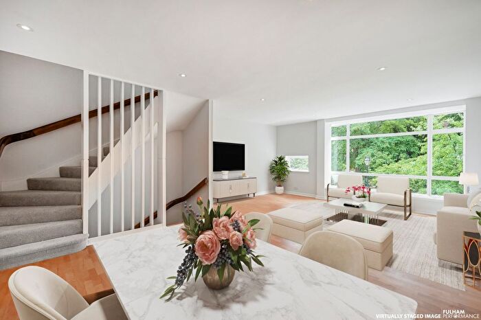 4 Bedroom Detached House To Rent In Woodsford Square, London, W14