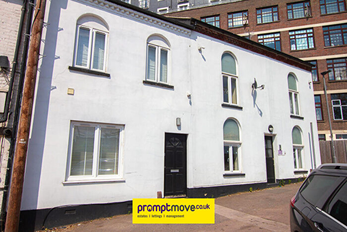 Property To Rent In Midland Road Luton, LU2